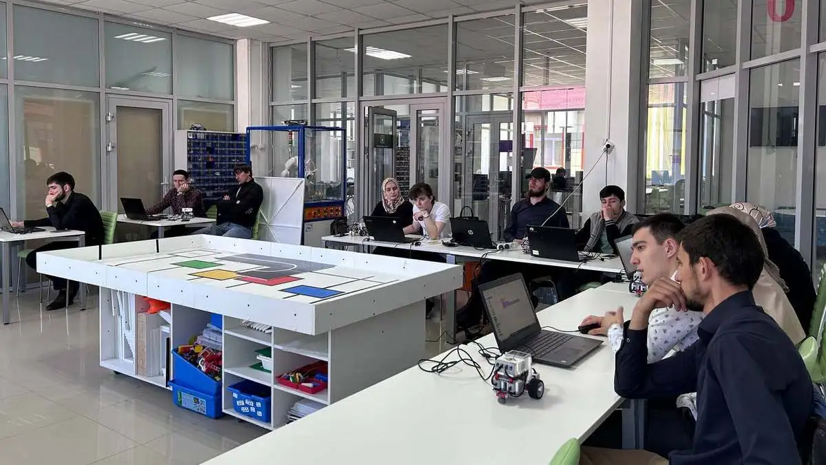 Новости Ингушетии: В столице Ингушетии учат робототехнике и 3D-моделированию