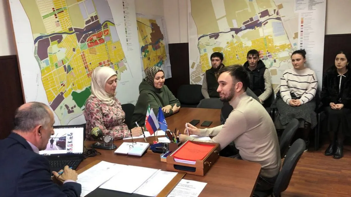 Новости Ингушетии: С жителями МКД в Карабулаке обсудили чистоту и безопасность зимних дворов