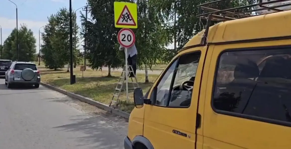 Новости Ингушетии: В столице Ингушетии приводят в порядок школьные дороги