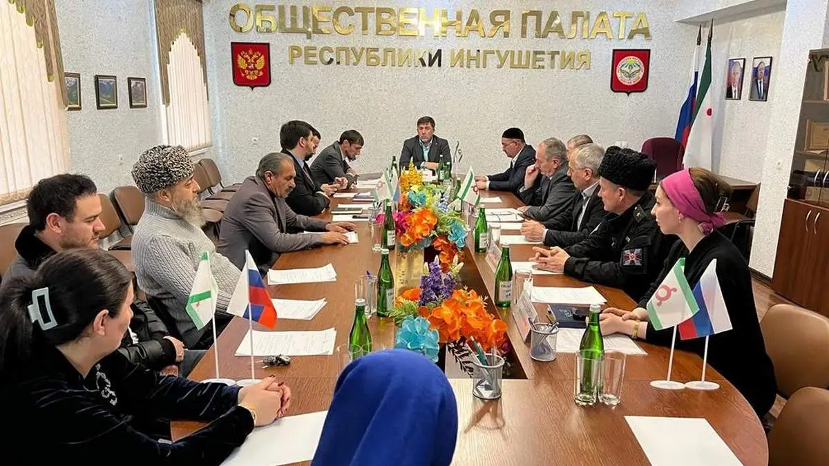 Новости Ингушетии: Общественная палата Ингушетии и НКО обсудили вопросы воинской обязанности
