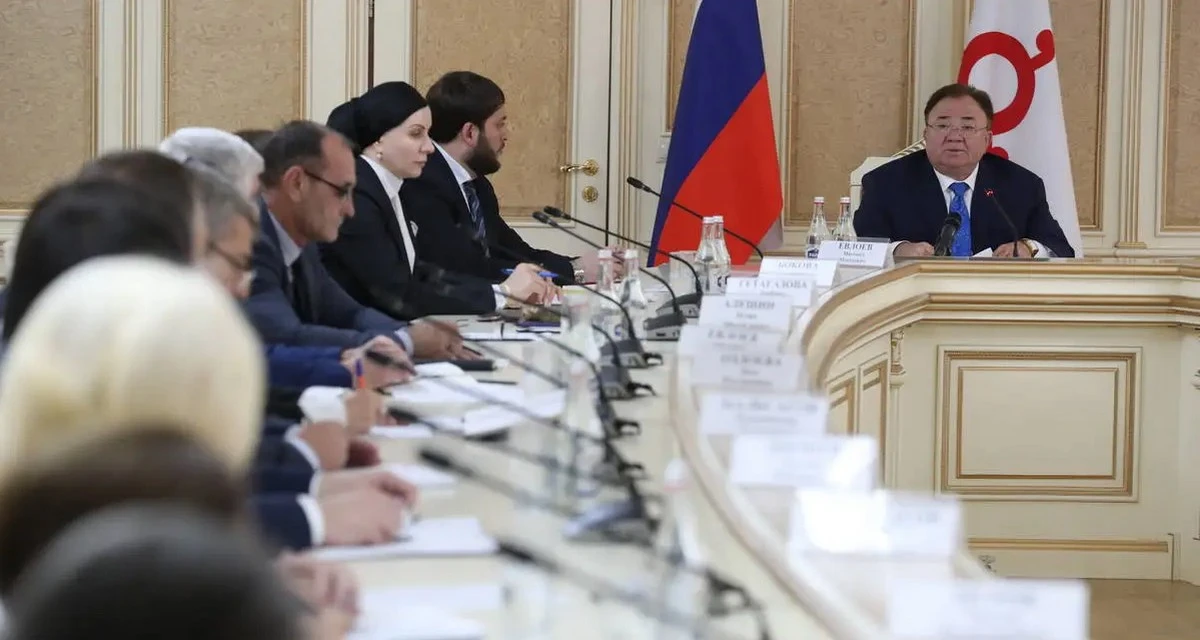 Новости Ингушетии: Глава Ингушетии провел заседание Совета по межнациональным отношениям