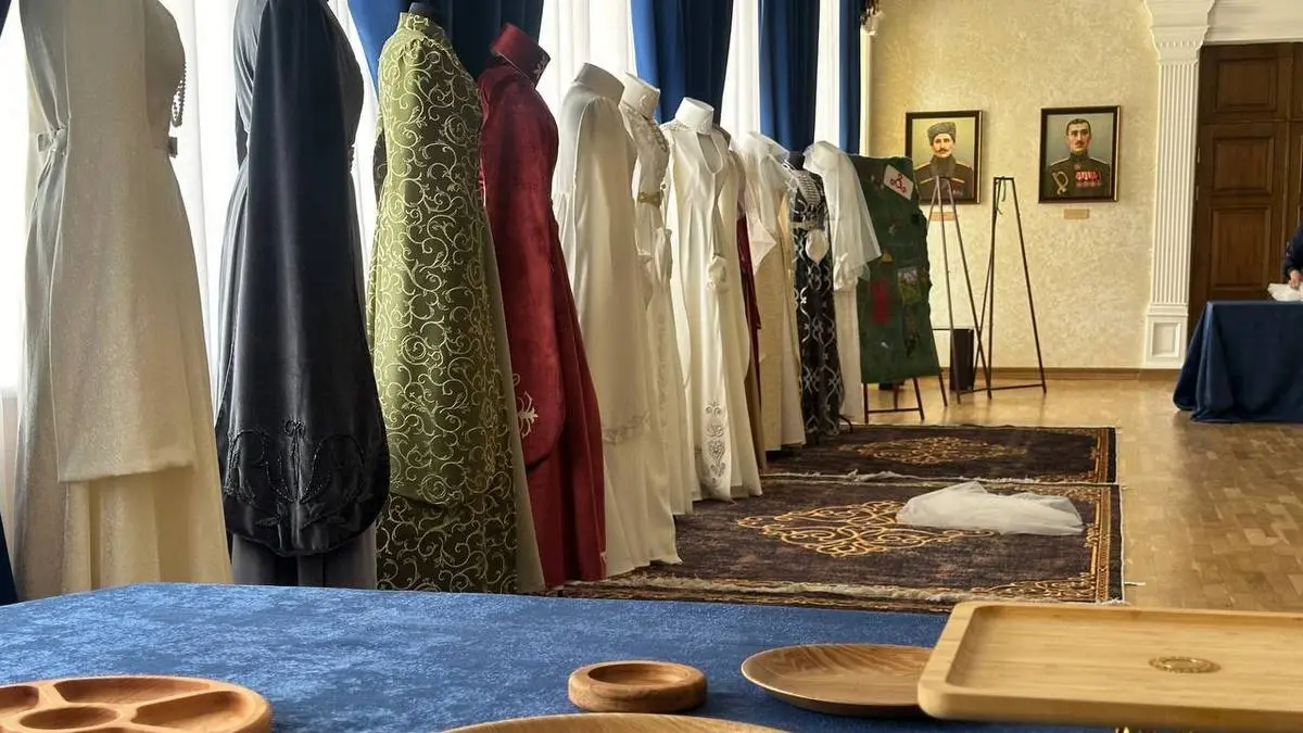 Новости Ингушетии: В Ингушетии проходит выставка национального костюма «Эхо гор»