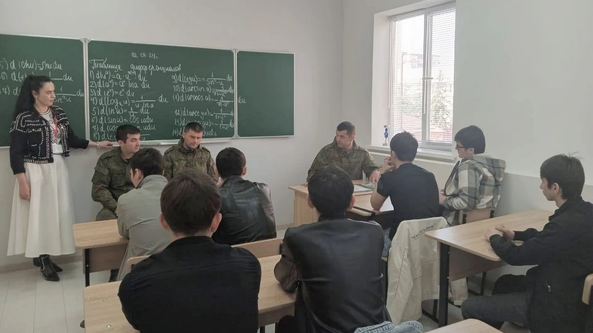 Новости Ингушетии: В Ингушетии студенты встретились с ветераном боевых действий