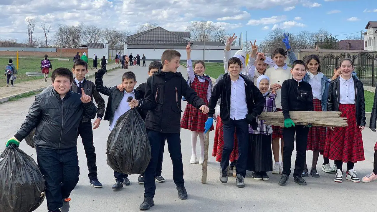Новости Ингушетии: Жители Малгобекского района Ингушетии приняли участие в субботнике