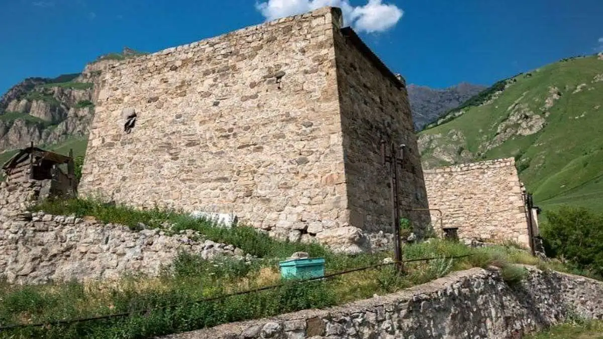 Новости Ингушетии: В Ингушетии реставрируют  башни и склепы селения Фуртоуг