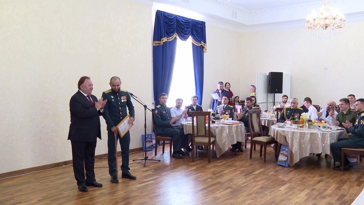 Новости Ингушетии: Подвиги представителей Ингушетии отмечены орденами и высокими званиями РФ