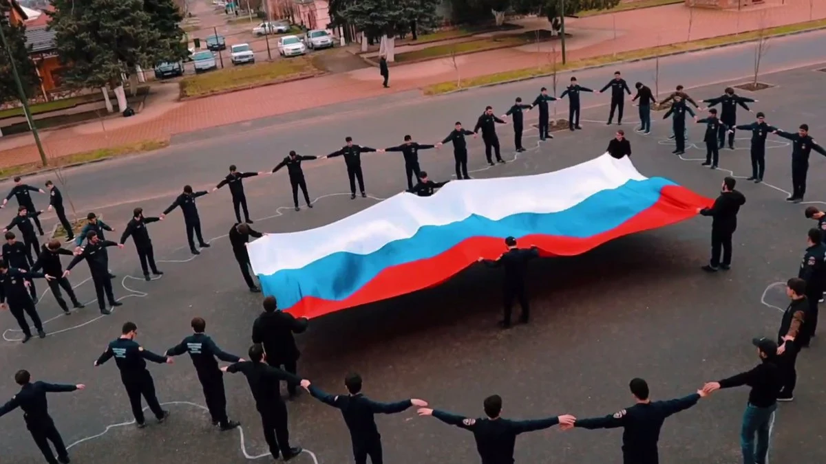 Новости Ингушетии: В Ингушетии состоялся флешмоб в честь Дня воссоединения Крыма с Россией