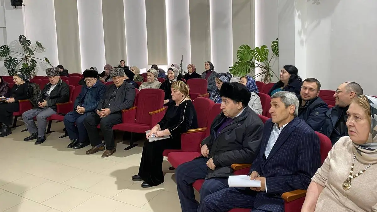 Новости Ингушетии: В ИнгНИИ прошел научный семинар, посвященный ингушскому языку