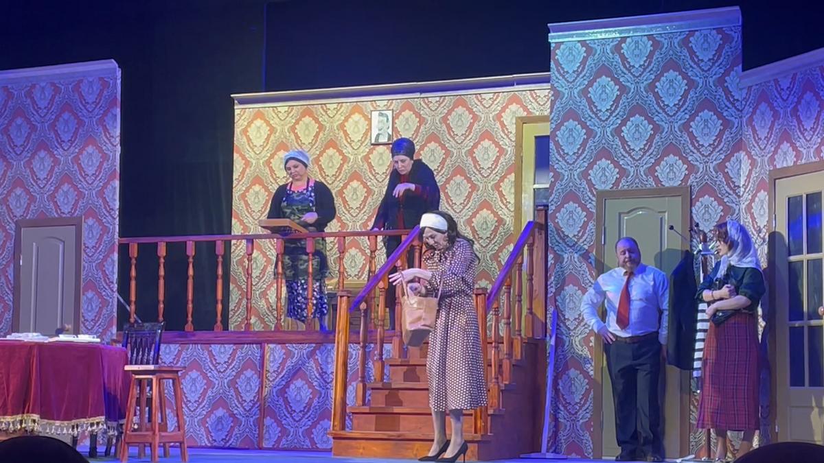 Новости Ингушетии: Драмтеатр Ингушетии представил новый комедийный спектакль