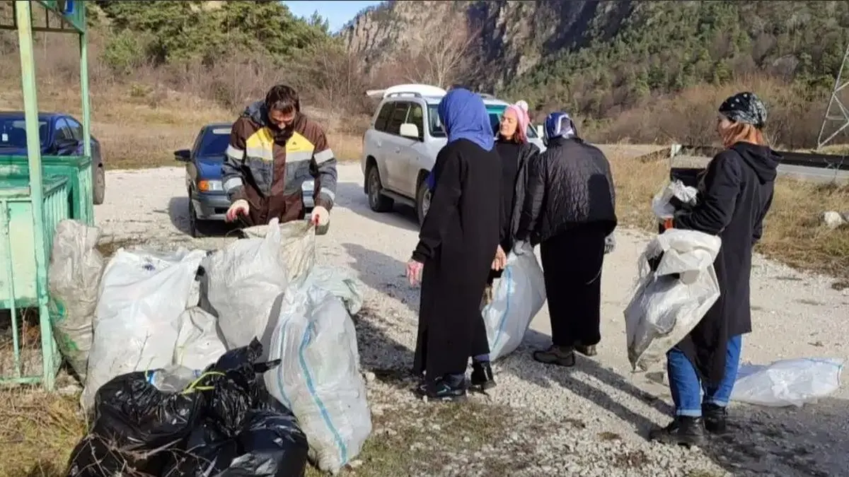Новости Ингушетии: Отправляясь в горы, жители Ингушетии запасаются мешками для сбора мусора
