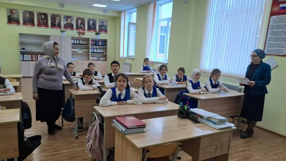 Новости Ингушетии: Специалисты Ингушского РСЦ провели в школе Малгобека познавательный урок