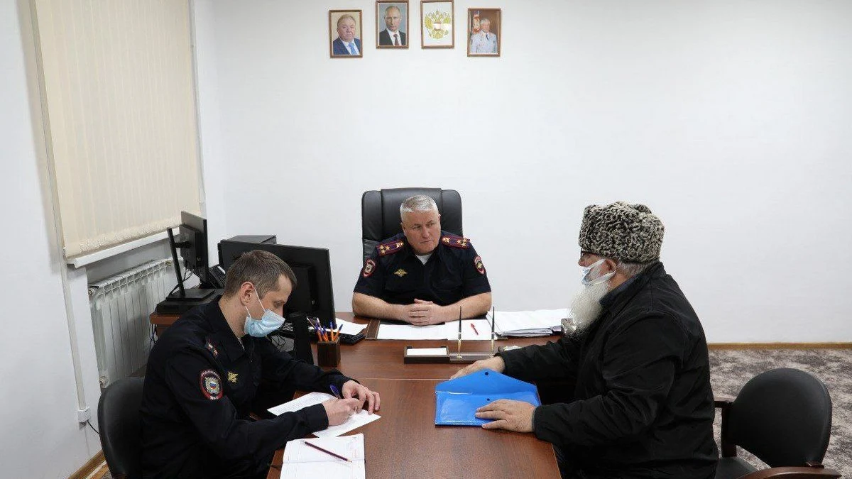 Новости Ингушетии: В ходе приема граждан в МВД Ингушетии было принято более 50 граждан