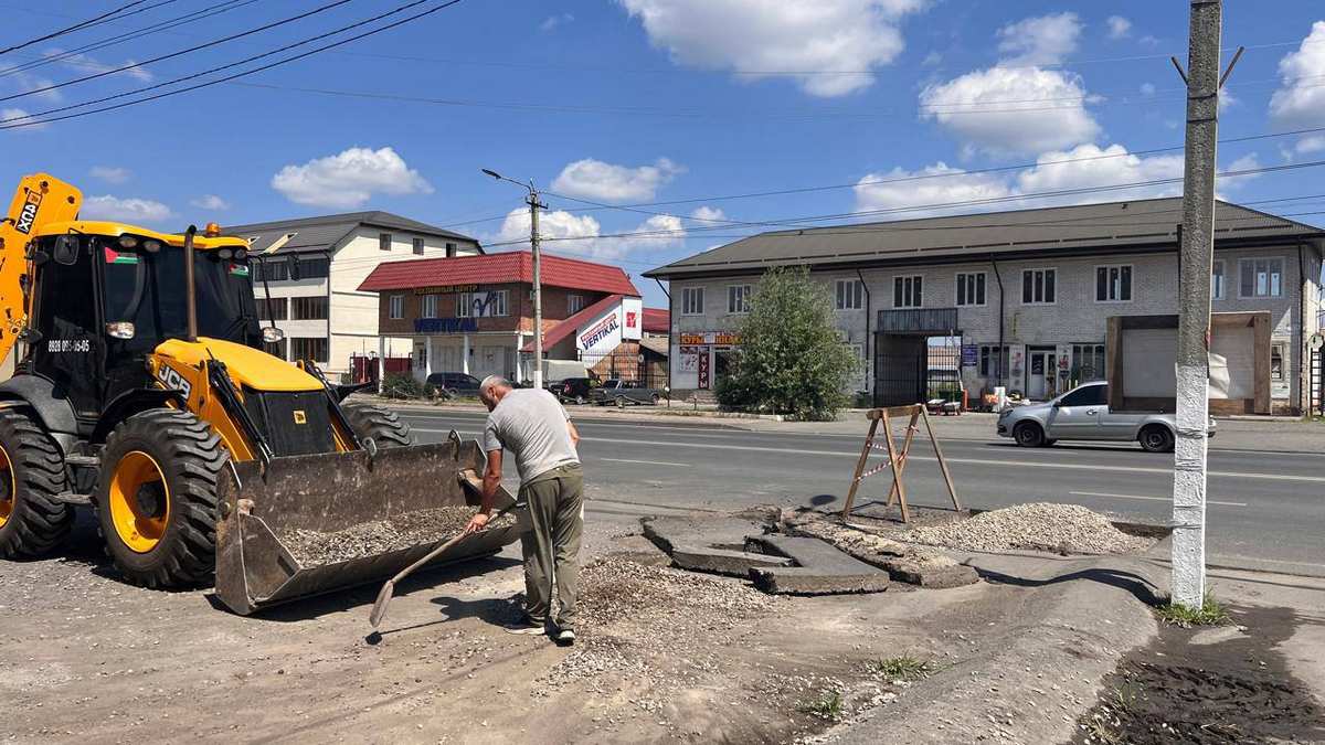 Новости Ингушетии: В Назрани Ингушетии восстанавливают дорогу, разрушенную при замене газопровода