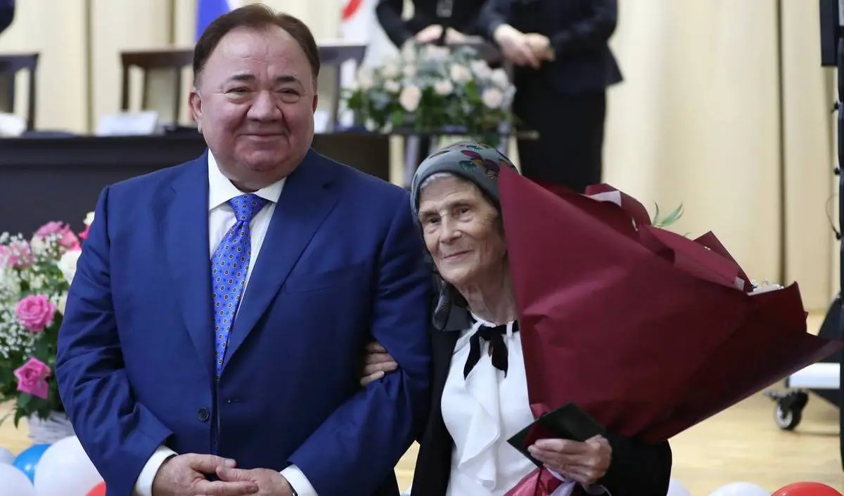 Новости Ингушетии: Глава Ингушетии поздравил старшее поколение с Днем пожилых людей