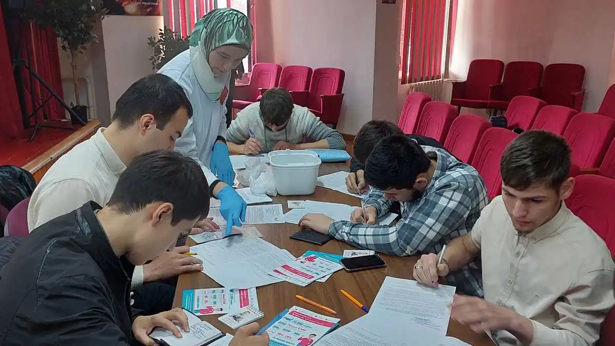 Новости Ингушетии: Представители Красного Креста в Ингушетии показали мастер-класс студентам