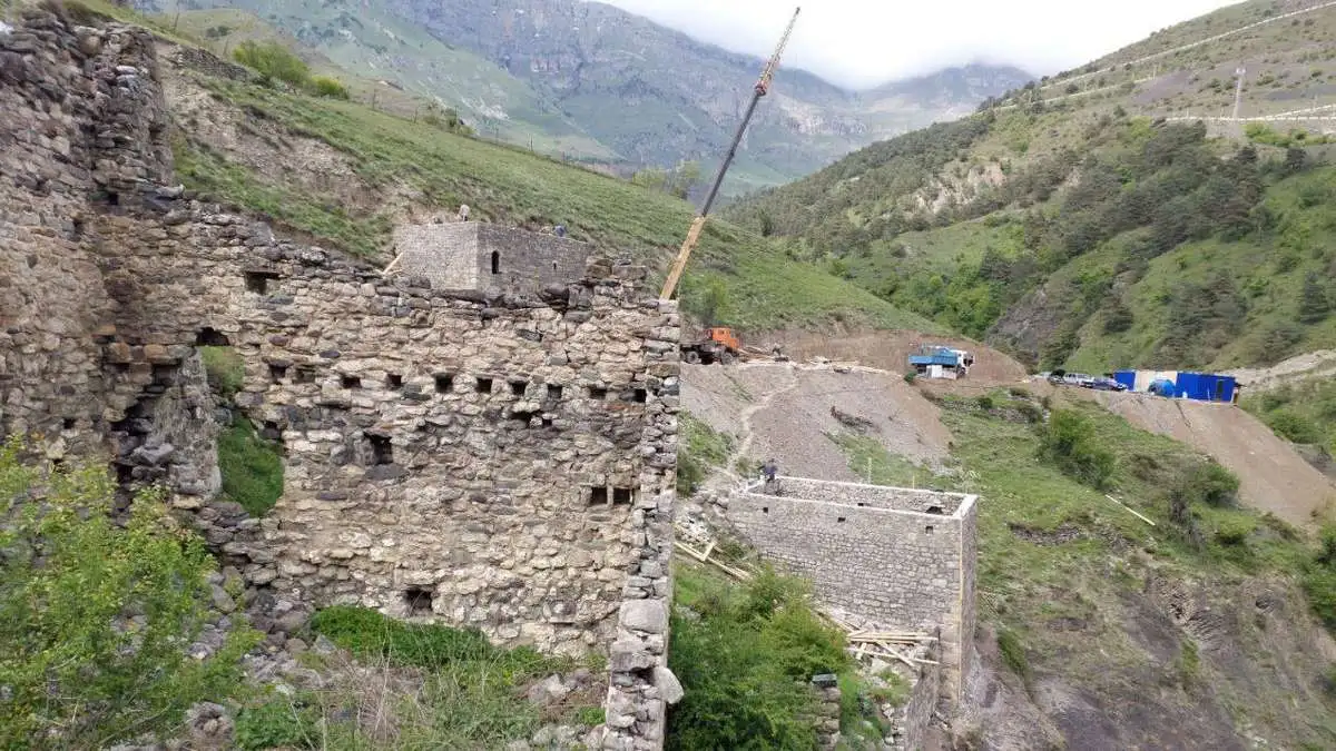 Новости Ингушетии: Знаменитый башенный комплекс «Эбан» реставрируют в Ингушетии