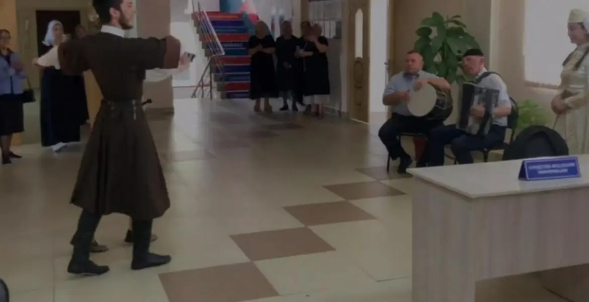Новости Ингушетии: На избирательных участках Малгобека звучит музыка