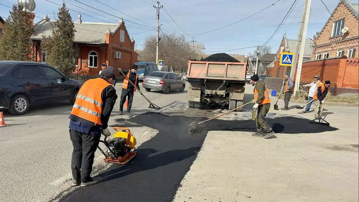 Новости Ингушетии: В Ингушетии уже заасфальтировали в ходе ямочного ремонта 800 кв. м