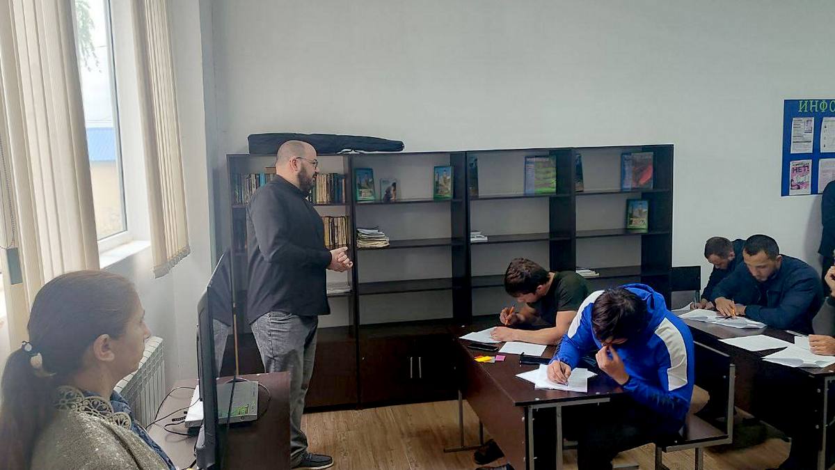 Новости Ингушетии: В Сунже для заключенных колонии поселения провели тренинг по проектированию