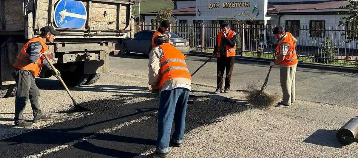 Новости Ингушетии: Дорожники Ингушетии постоянно следят за состоянием дорог