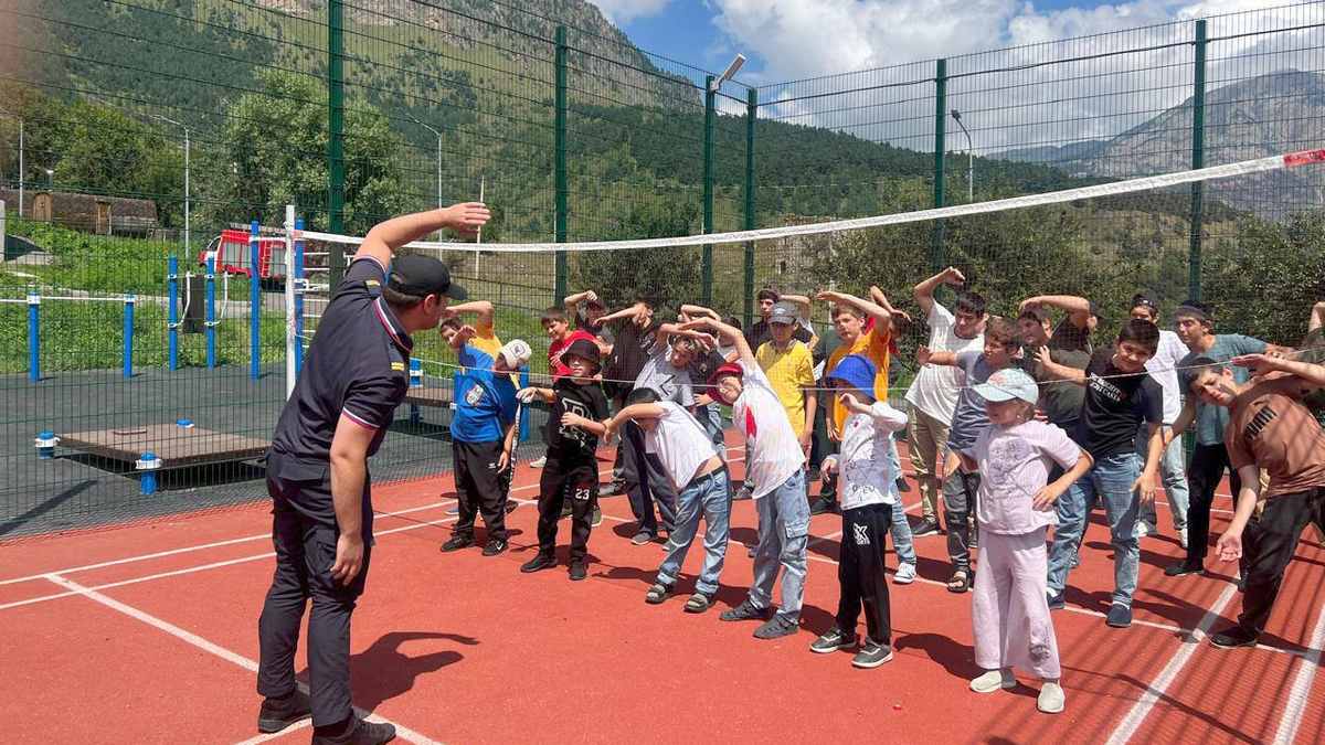 Новости Ингушетии: В Ингушетии прошла акция «Зарядка со стражем порядка»