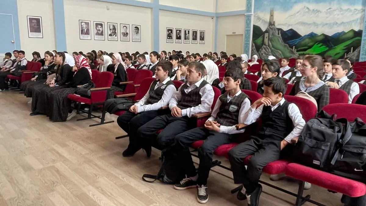 Новости Ингушетии: Представители духовенства Ингушетии  провели беседу  с учащимися г. Назрани