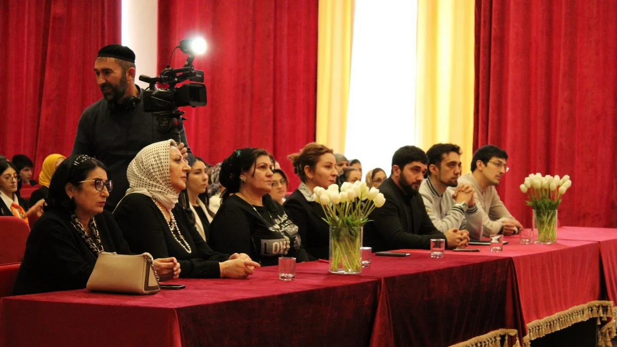 Новости Ингушетии: В Ингушетии  стратегическая сессия объединила педагогов и родителей