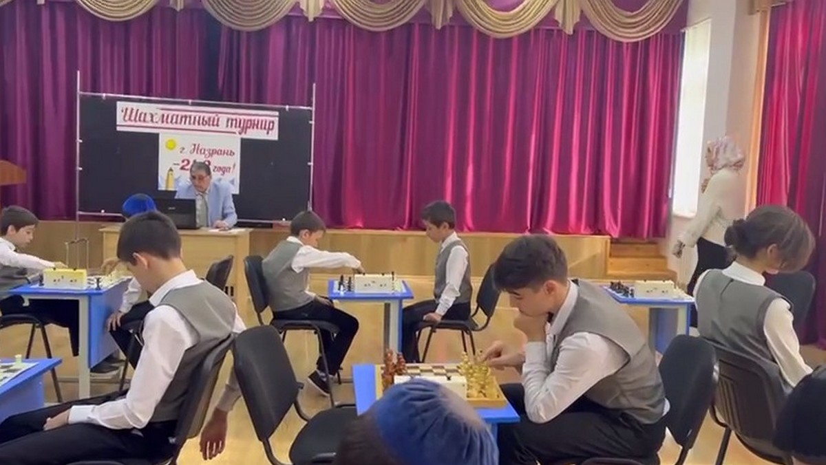 Новости Ингушетии: В Назрани прошел турнир по шахматам, приуроченный ко 242-летию города