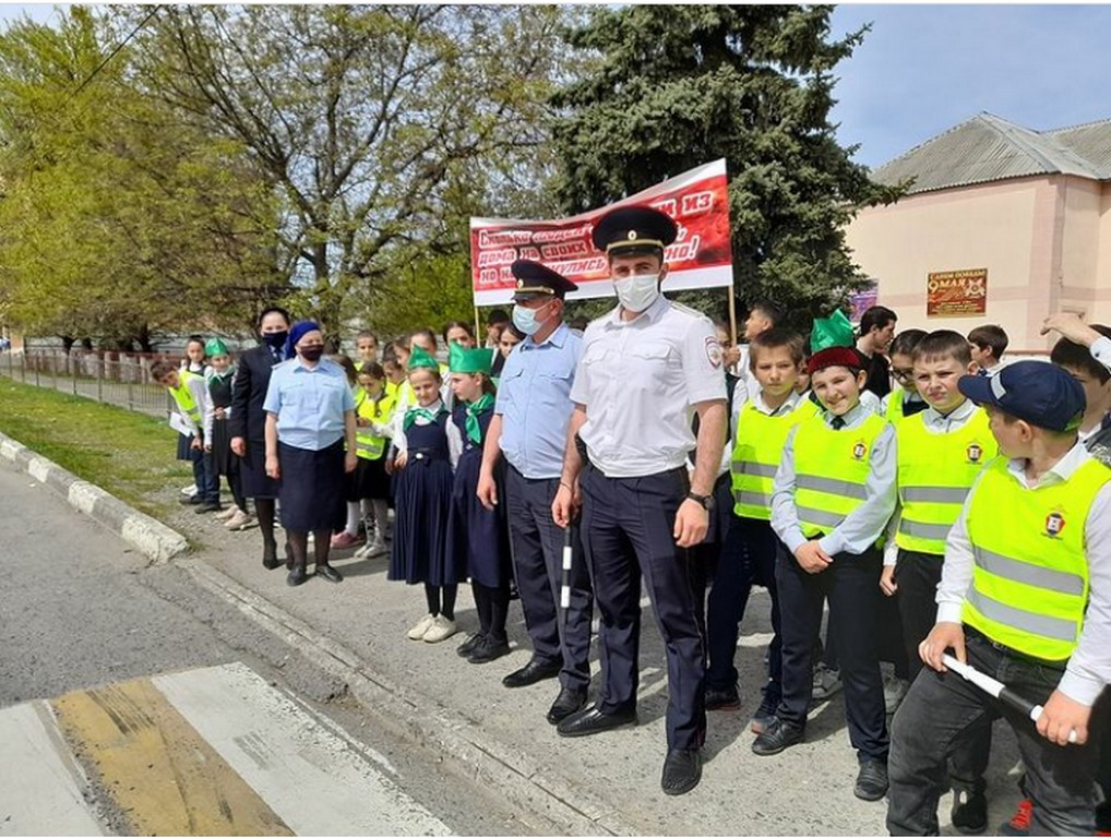 Новости Ингушетии: Учащиеся школ Ингушетии призывают водителей соблюдать скоростной режим