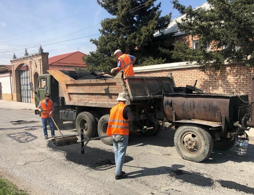 Новости Ингушетии: В Ингушетии ликвидируют дефекты дорожного покрытия