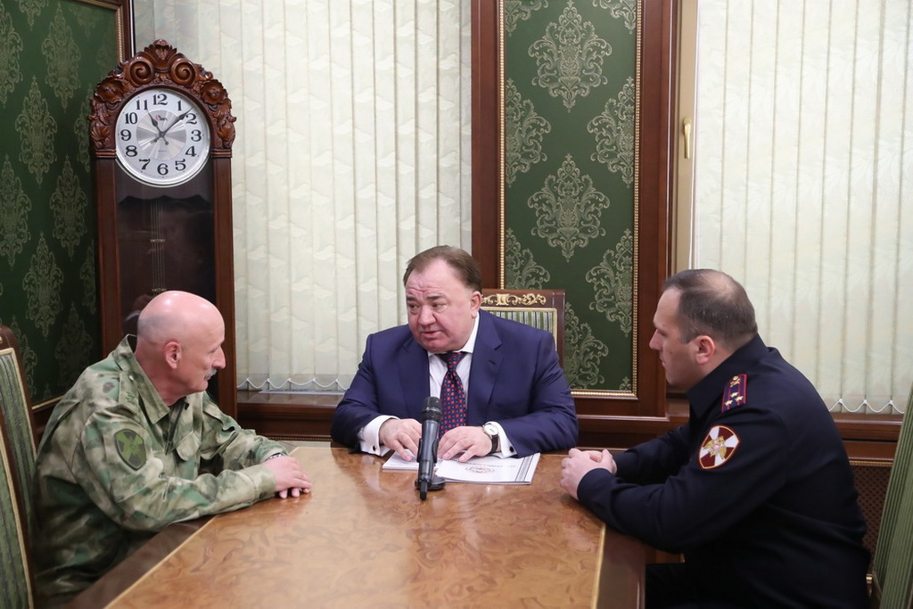 Новости Ингушетии: Глава Ингушетии и представители Росгвардии обсудили вопросы безопасности жителей региона