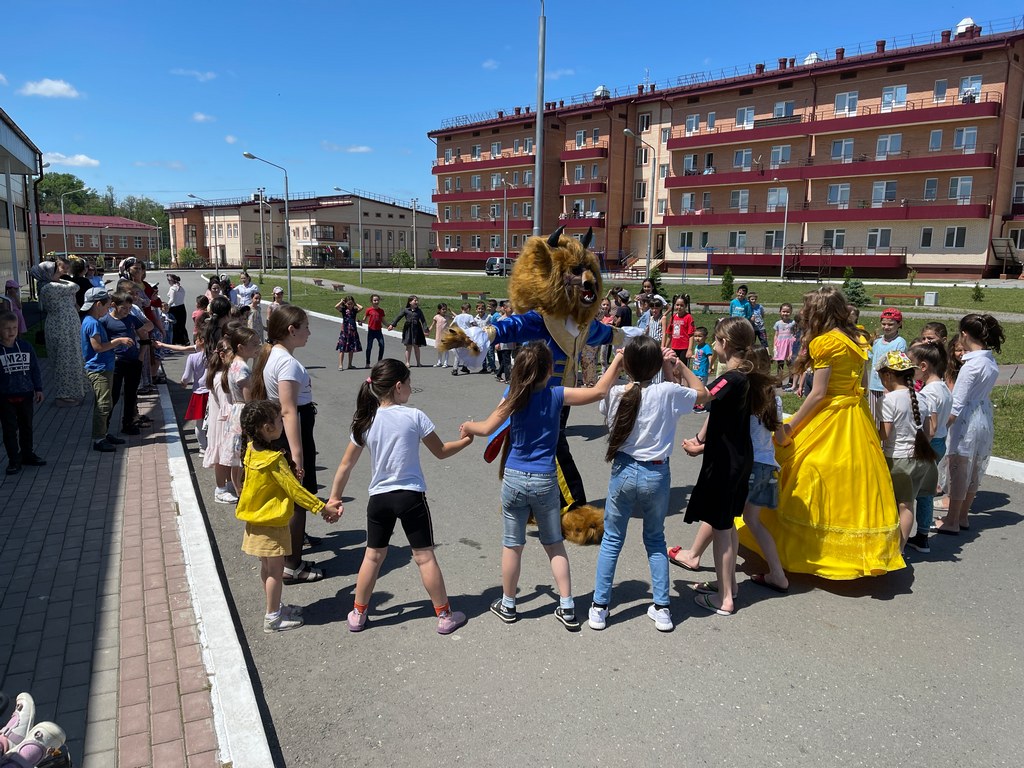 Новости Ингушетии: Детский праздник для жителей военного городка организовали росгвардейцы Ингушетии