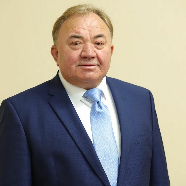 Новости Ингушетии: Махмуд-Али Калиматов пожелал молодежи Ингушетии оптимизма, удачи и побед