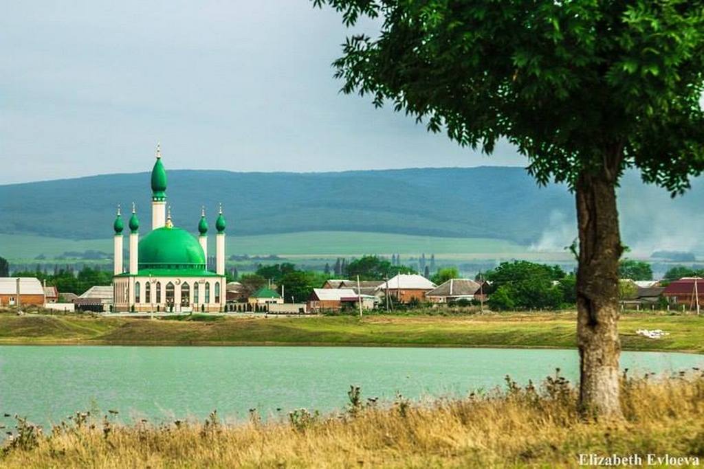 Мечеть в магасе фото