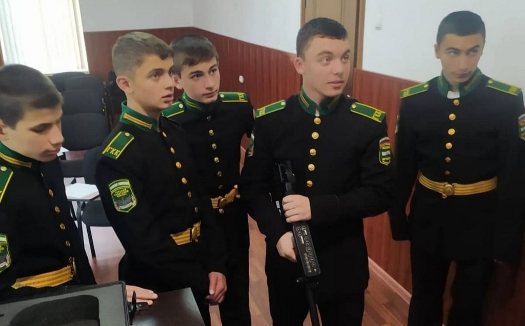 Новости Ингушетии: Следователи Ингушетии провели встречу с кадетами