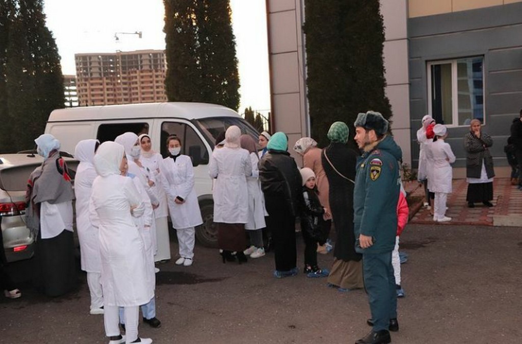 Новости Ингушетии: Сотрудники МЧС Ингушетии и медики участвовали в учебных тренировках