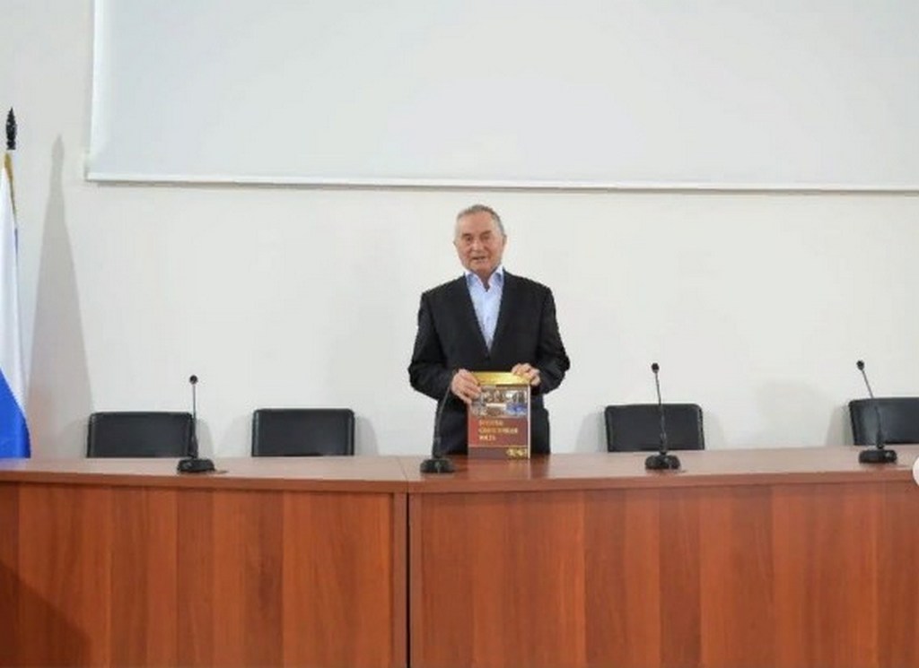Новости Ингушетии: Книга «Времен связующая нить» отразила многогранный научный интерес ингушского ученого
