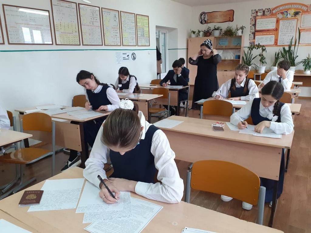 Новости Ингушетии: Более двух тысяч выпускников школ Ингушетии написали итоговое сочинение