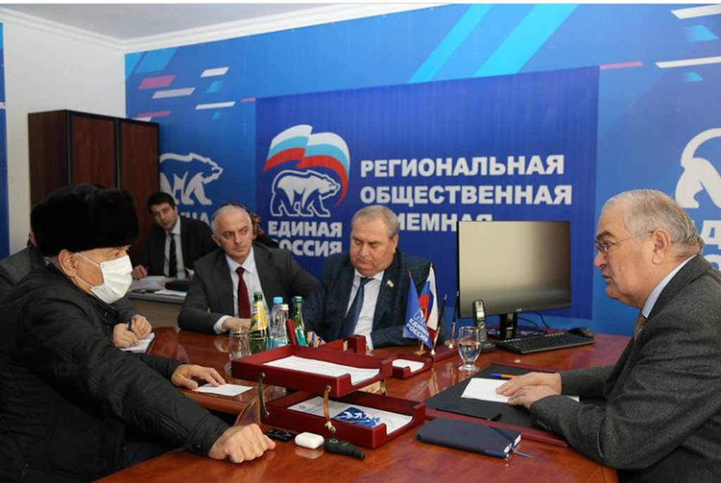 Новости Ингушетии: Депутаты Парламента Ингушетии помогают гражданам решить социально-экономические вопросы