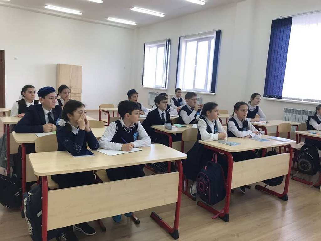 В кантышевской школе детям рассказали о терроризме