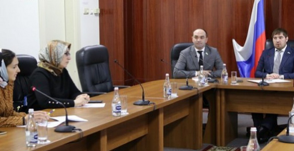 Новости Ингушетии: Вопрос предоставления жилья детям-сиротам обсудили в Парламенте Ингушетии