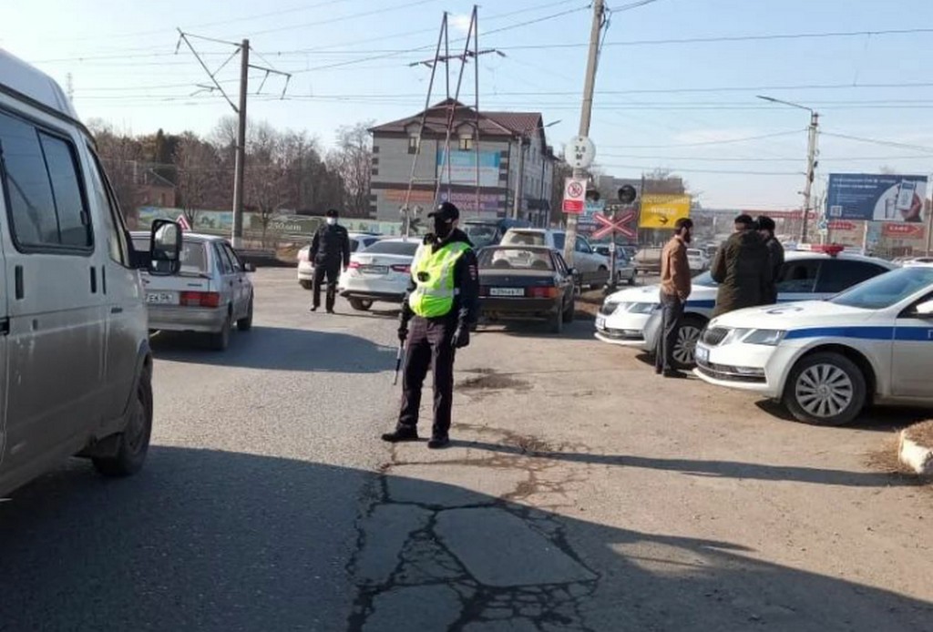 Новости Ингушетии: Дорожная полиция Ингушетии выявляет нарушителей ПДД