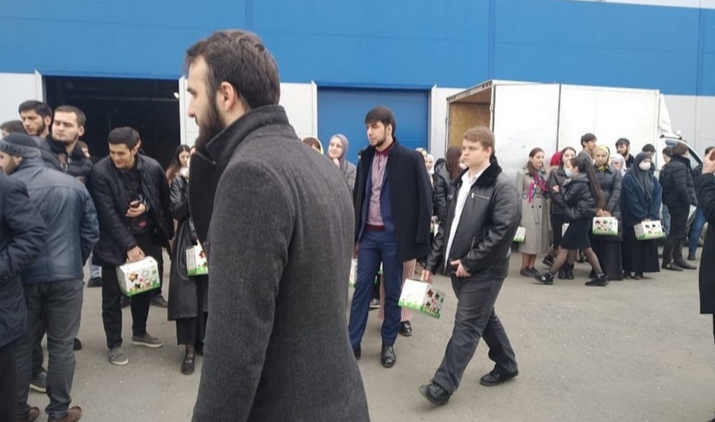 Новости Ингушетии: Студенты Ингушетии посетили Сельскохозяйственное предприятие «Сад-Гигант»