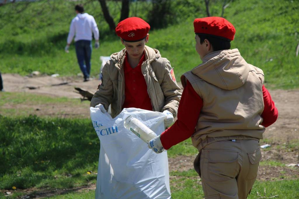 Новости Ингушетии: 97 мешков мусора собрали в Малгобеке участники Всероссийской экологической акции «Вода России»