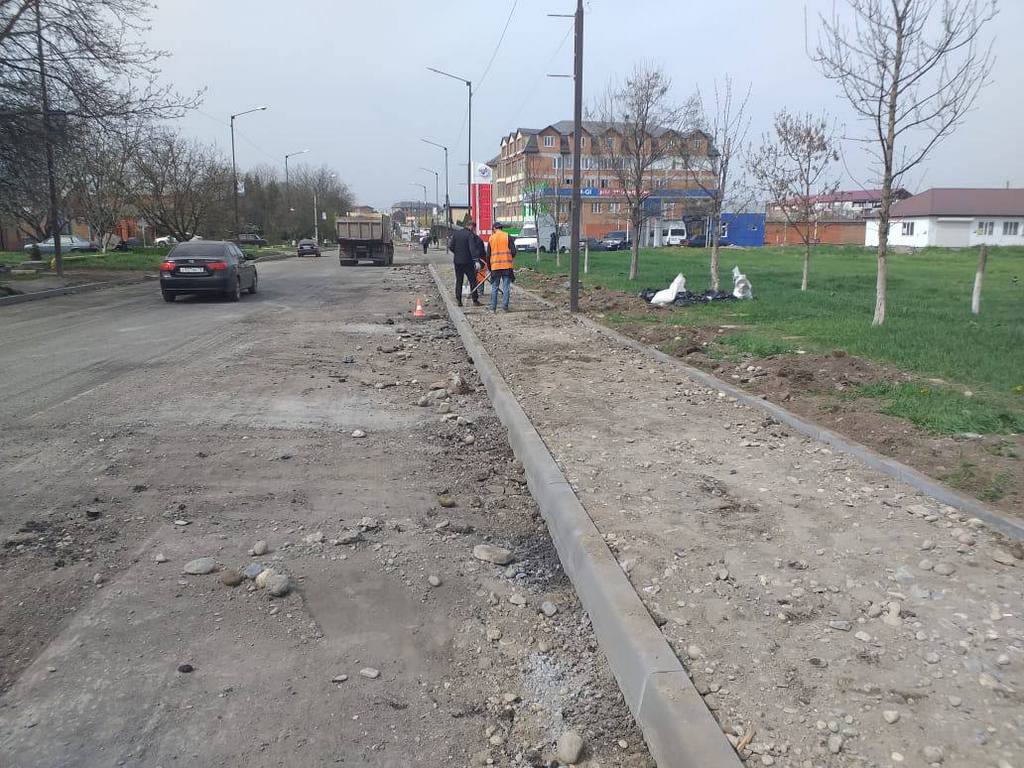 В Назрани дорожники начали капитальный ремонт улицы Победы