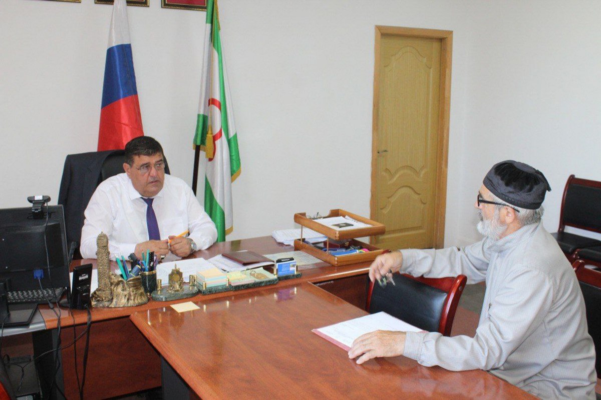 Новости Ингушетии: В администрации Малгобека Ингушетии прошел прием граждан по личным вопросам