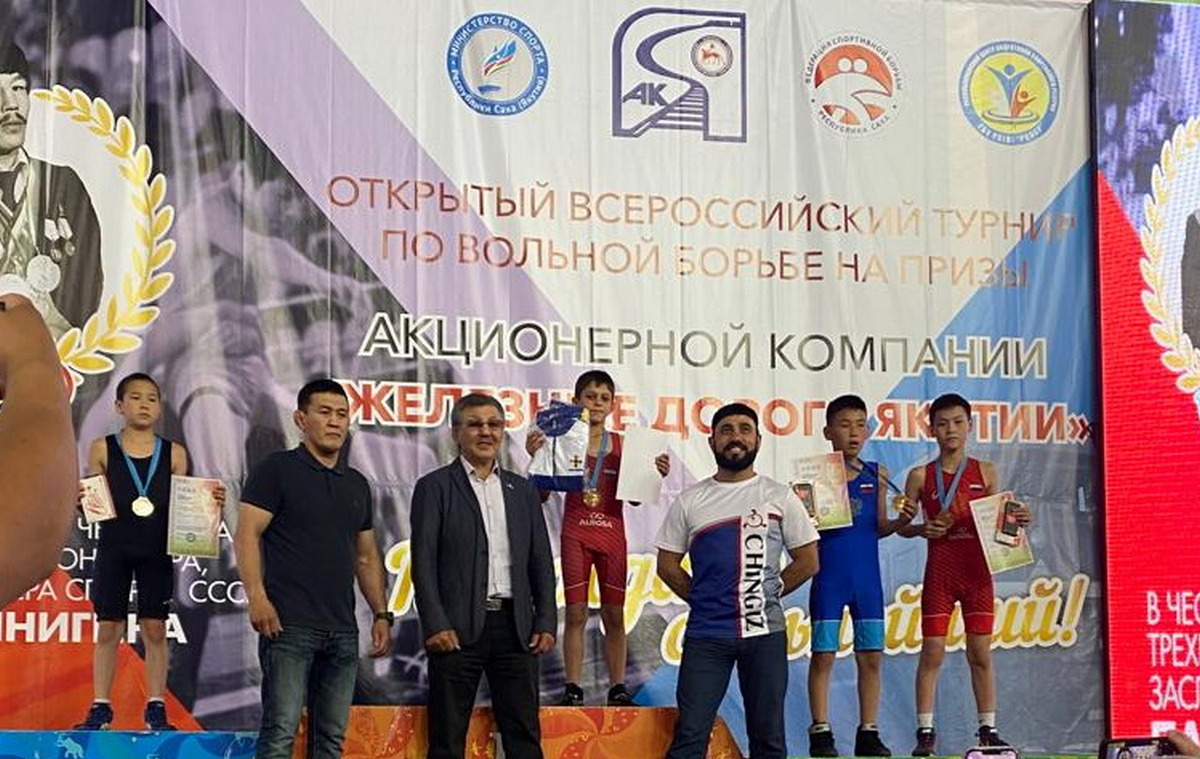 Новости Ингушетии: Школьник из Ингушетии стал победителем Всероссийского турнира по вольной борьбе в Якутии