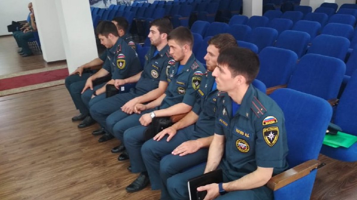 Новости Ингушетии: В структурные подразделения ГУ МЧС России по Ингушетии поступили молодые кадры