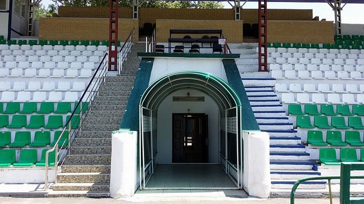 Новости Ингушетии: В Ингушетии близится к завершению ремонт центрального стадиона Назрани