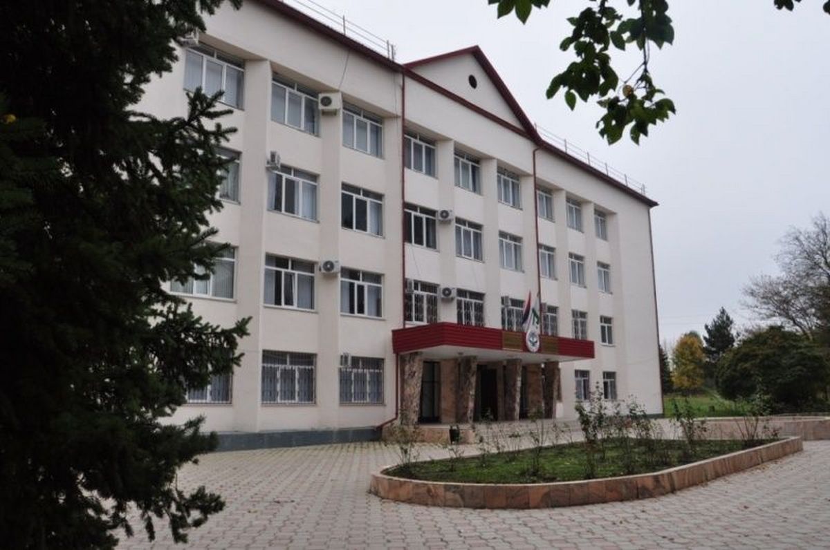 Новости Ингушетии: В Ингушетии власти Малгобека провели прием граждан по личным вопросам
